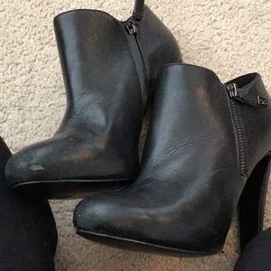 Nine West Booties 4” heel S7